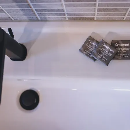 Premium Areit By We Rent Apartment *