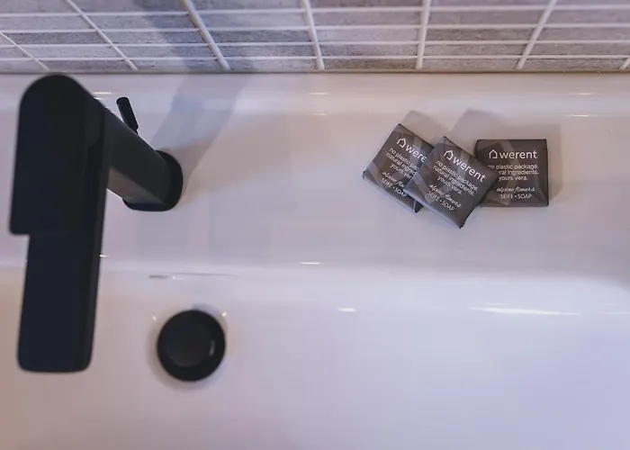 Premium Areit By We Rent 아파트 *