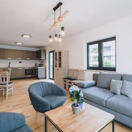 Premium Areit By We Rent *