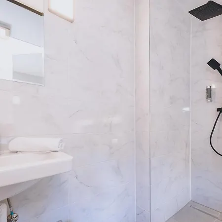 Premium Areit By We Rent 滨湖采尔